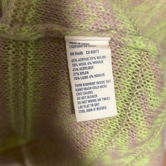 American Eagle wool blend knit sweater. - Picture 6 of 6